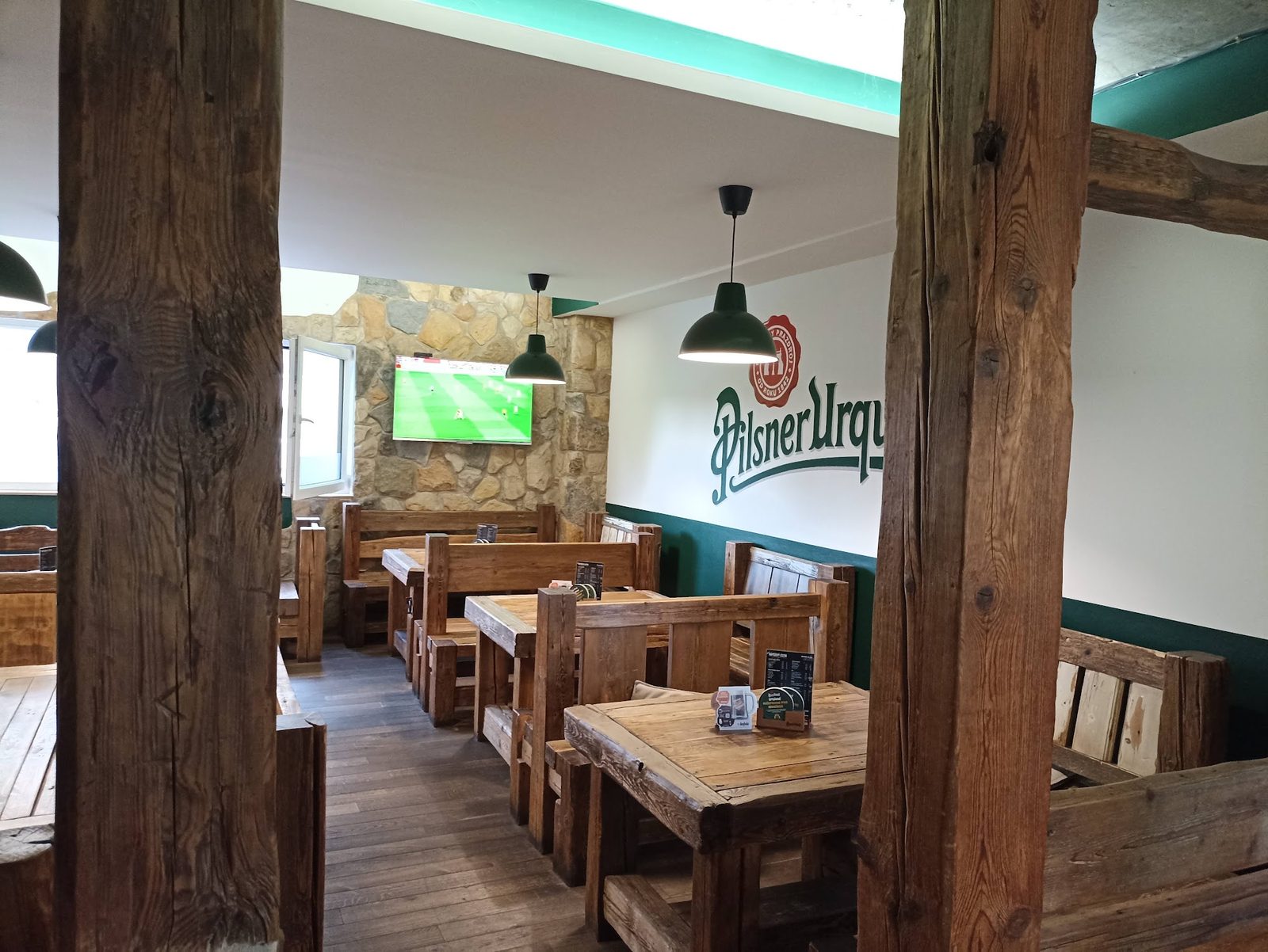 Lezecká Stěna a restaurace Free Solo