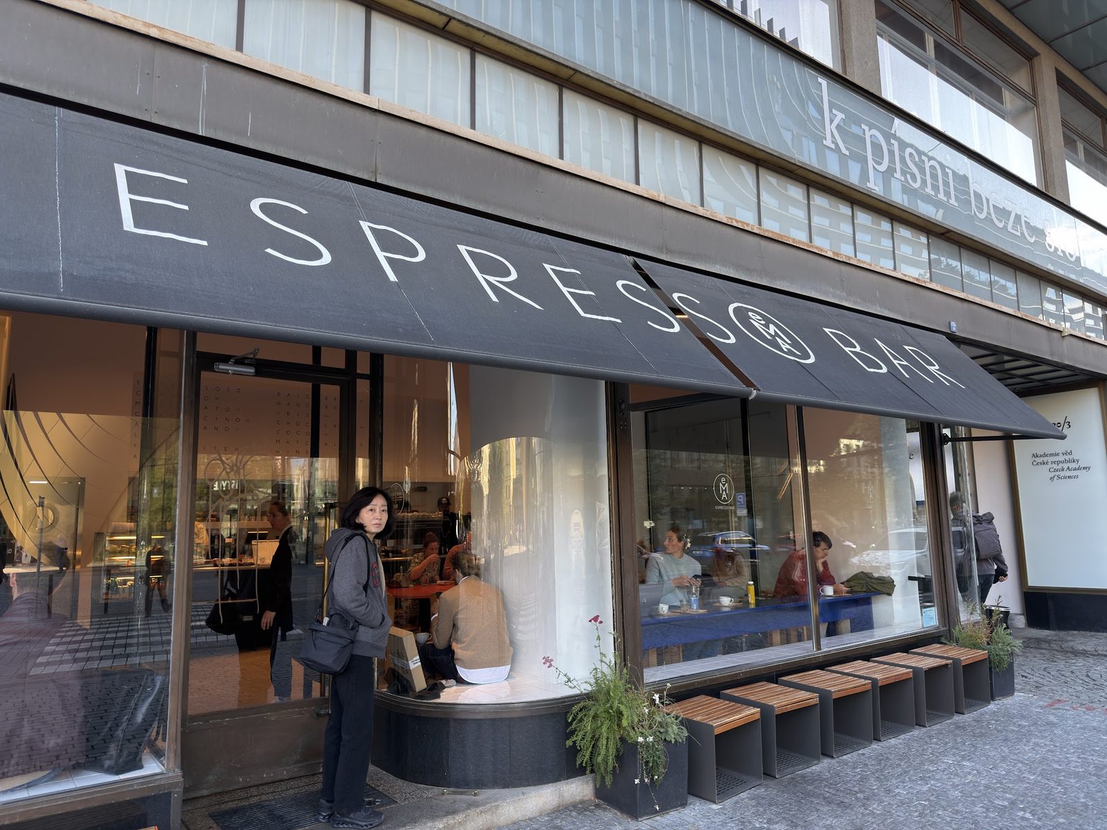 EMA espresso bar
