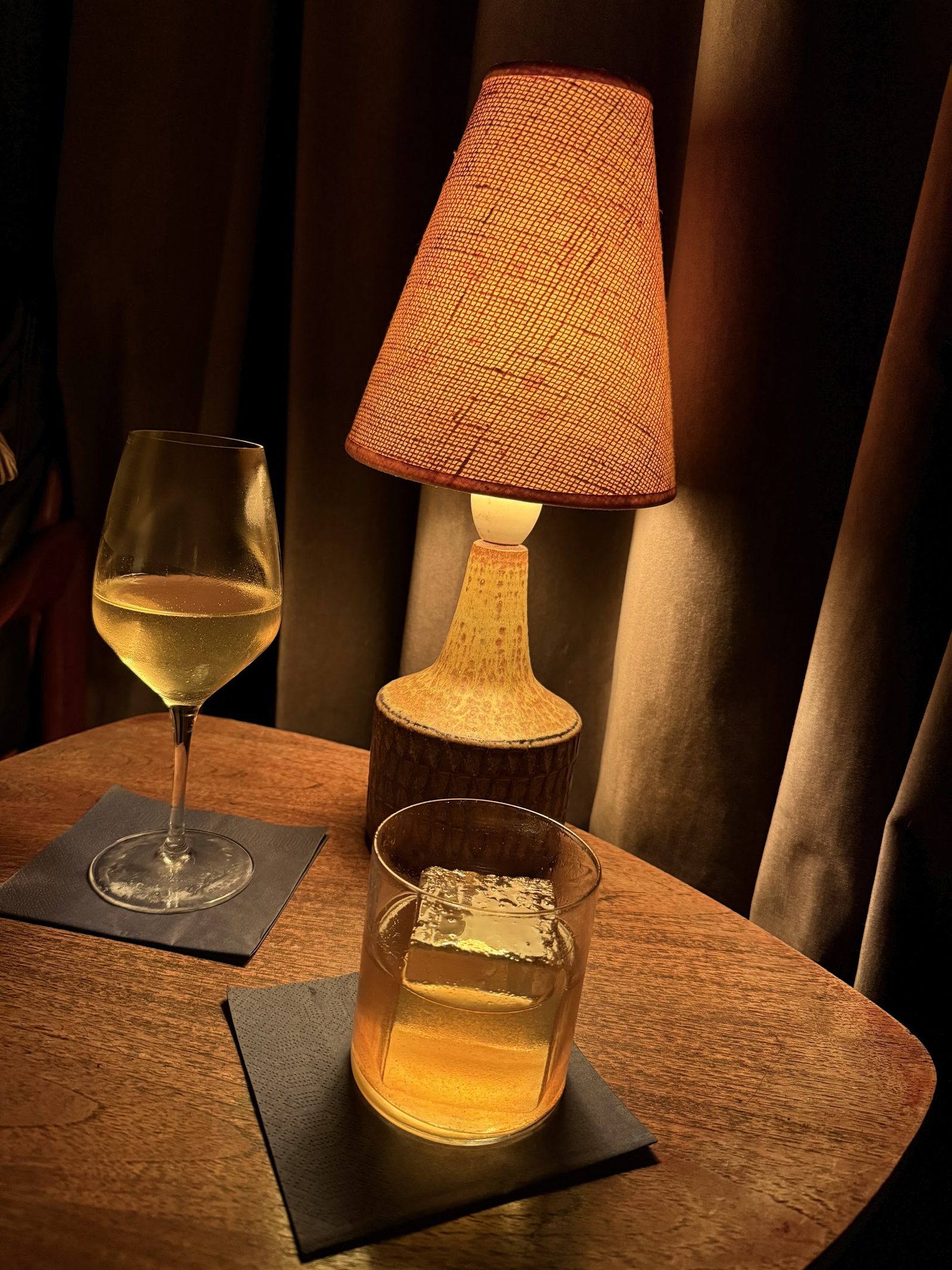 Duck and Cover - Cocktailbar