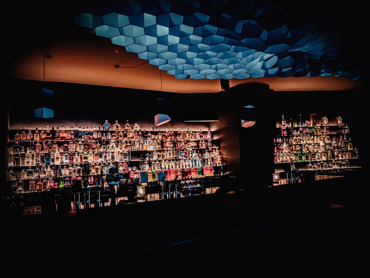 Sharlie Cheen Bar