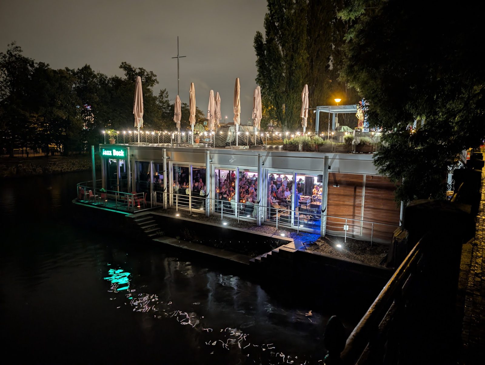 Jazz Dock