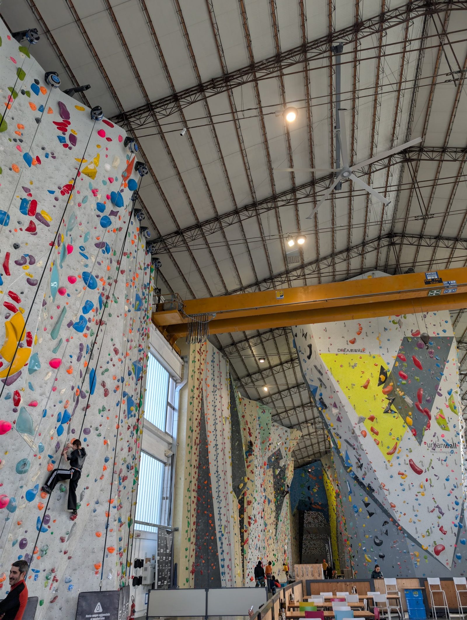 Climbing District