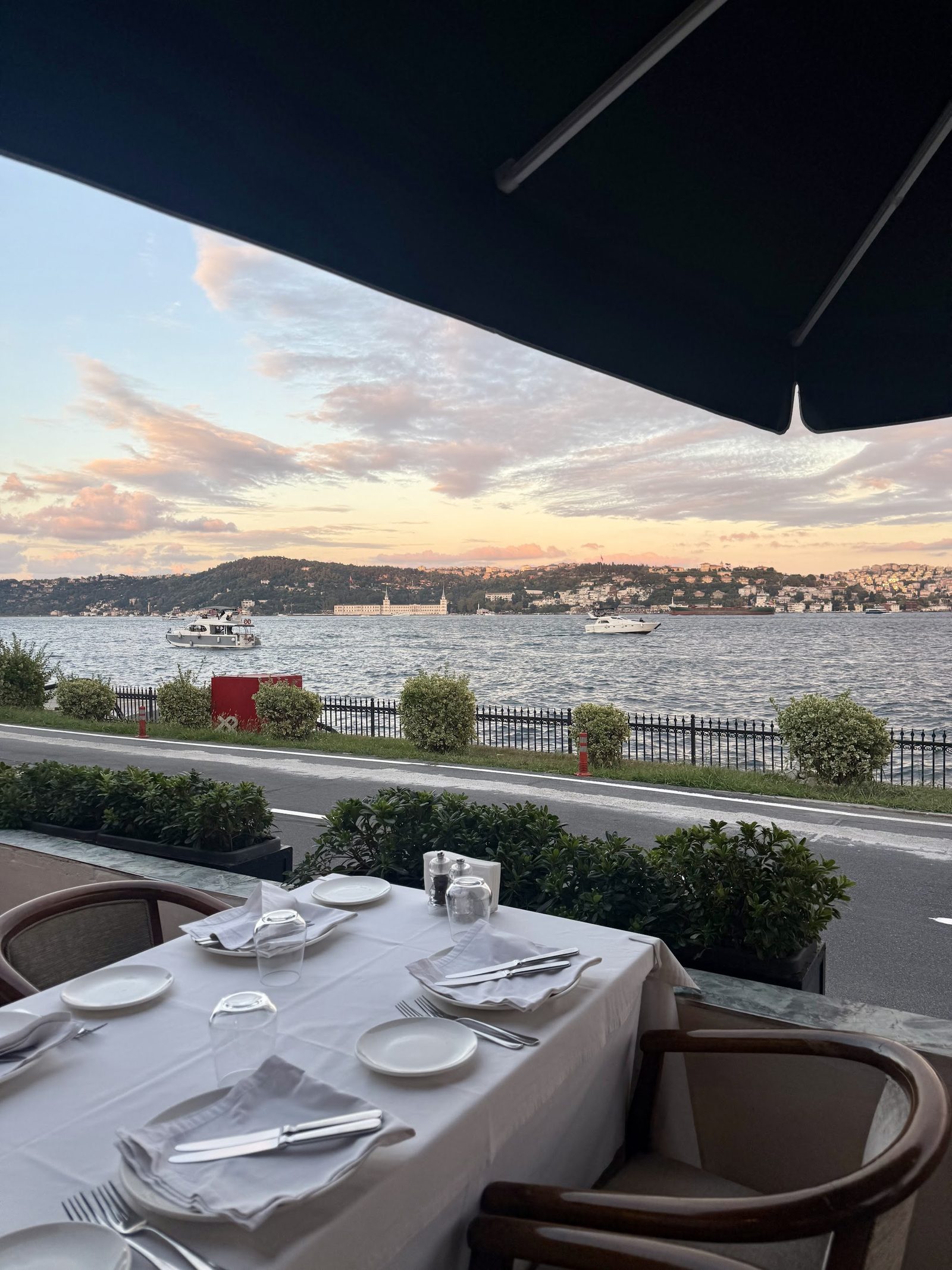 Park Fora Restaurant