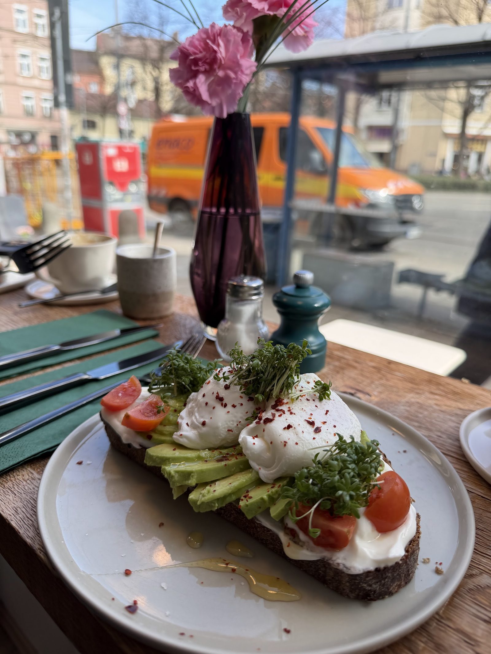 Sorry Johnny Kaffeebar