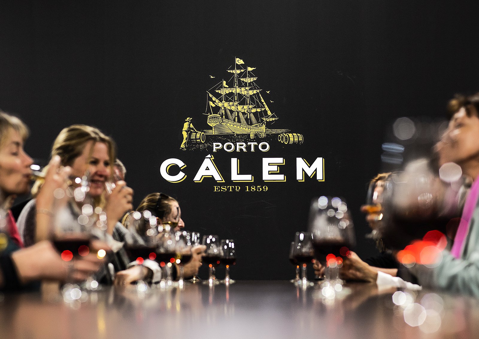 Vila Nova de Gaia: Cálem Cellar Tour, Interactive Museum & Wine Tasting