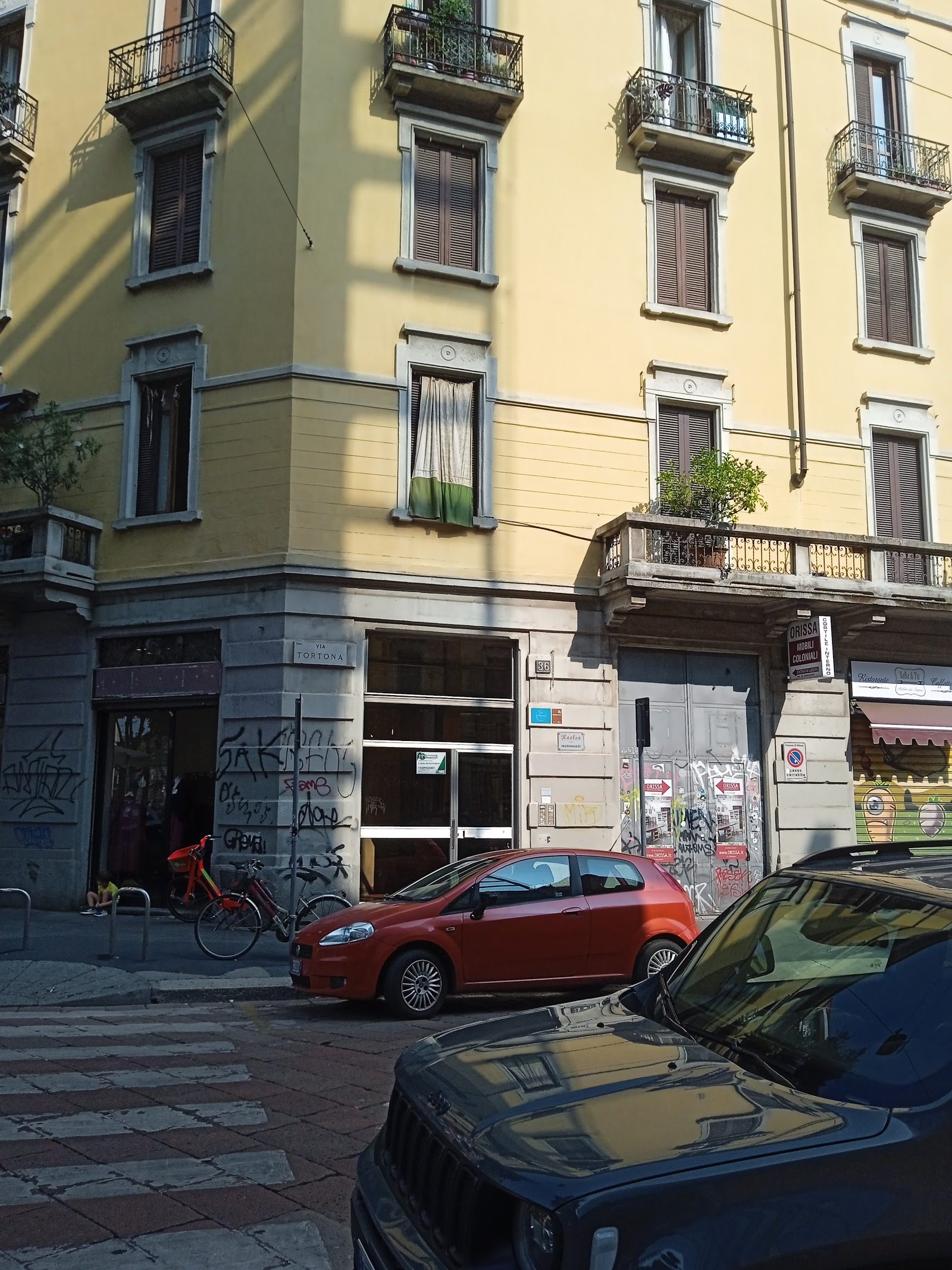 Zona Tortona