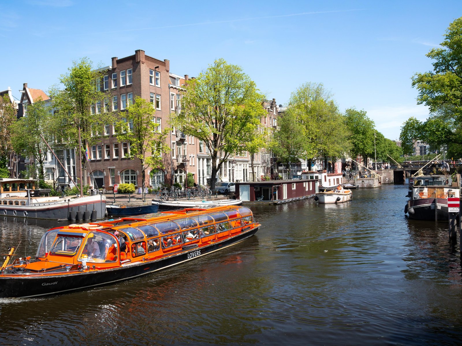 Canal Cruise from Anne Frank, Rijksmuseum or CS