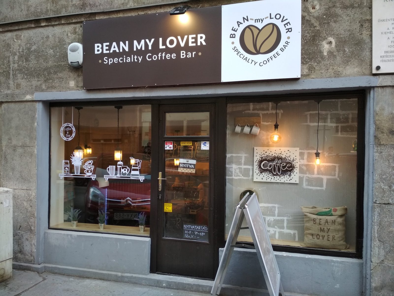 EARLY Specialty Coffee Bar