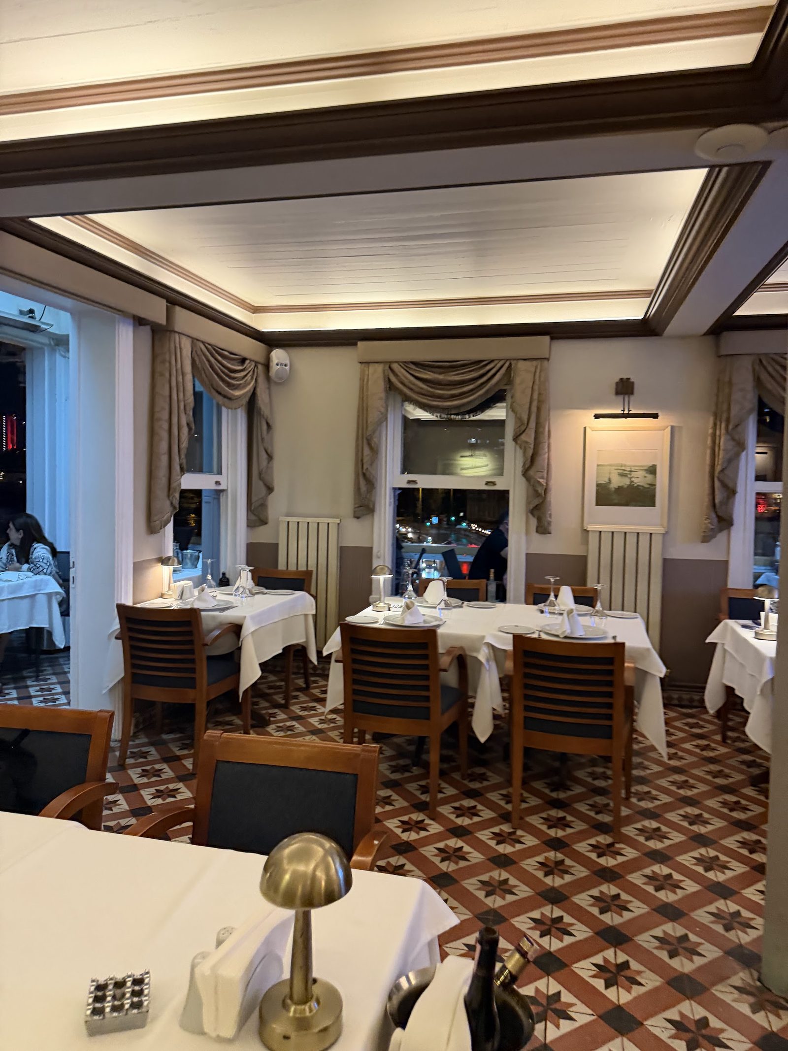 Sur Balık Restaurant Arnavutköy