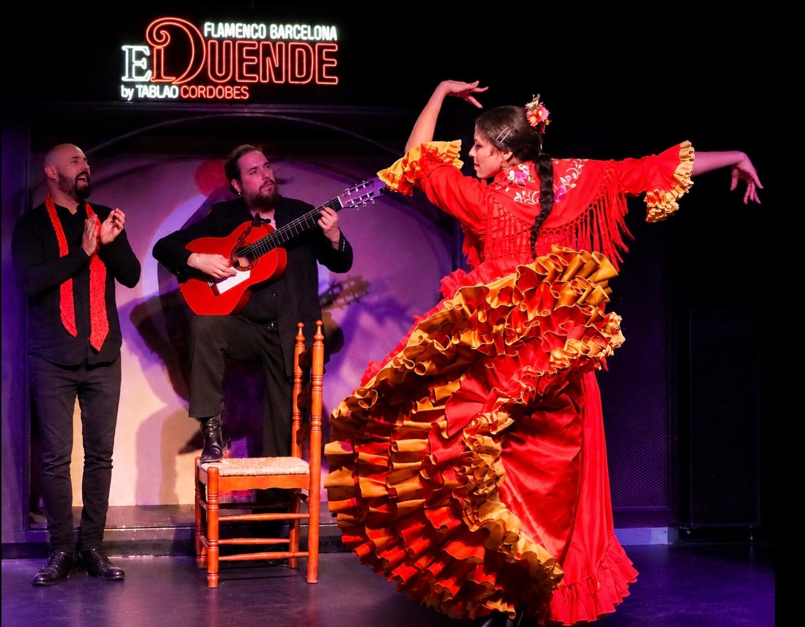 Intimate Flamenco Show El Duende Bar & Cocktails Barcelona