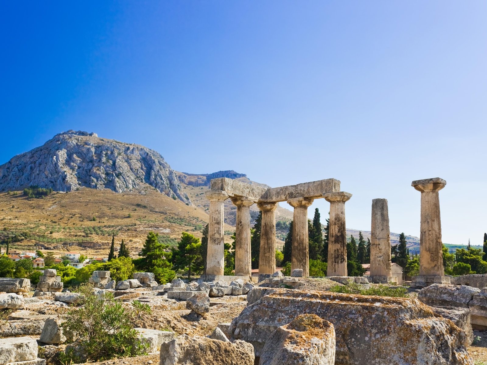 Ancient Corinth Day Trip with Canal & VR Guide