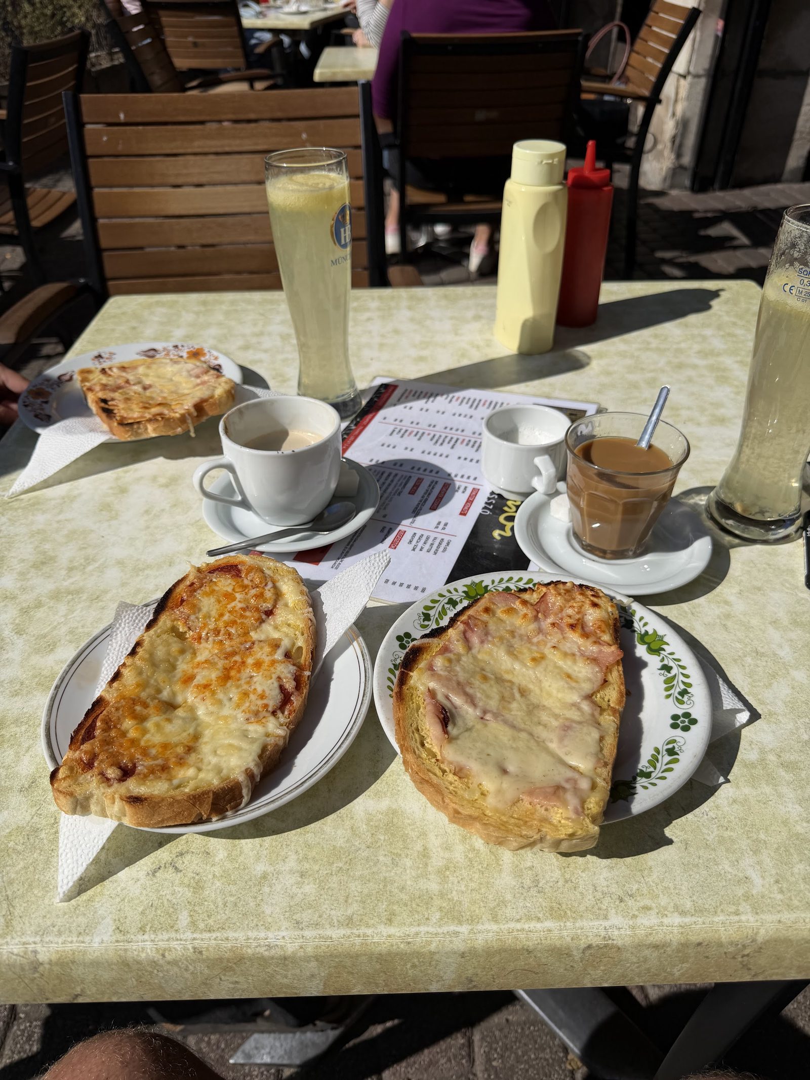 Bambi Café