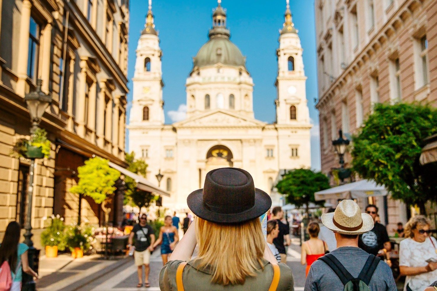 3-Hour Grand City Tour and Castle Walk