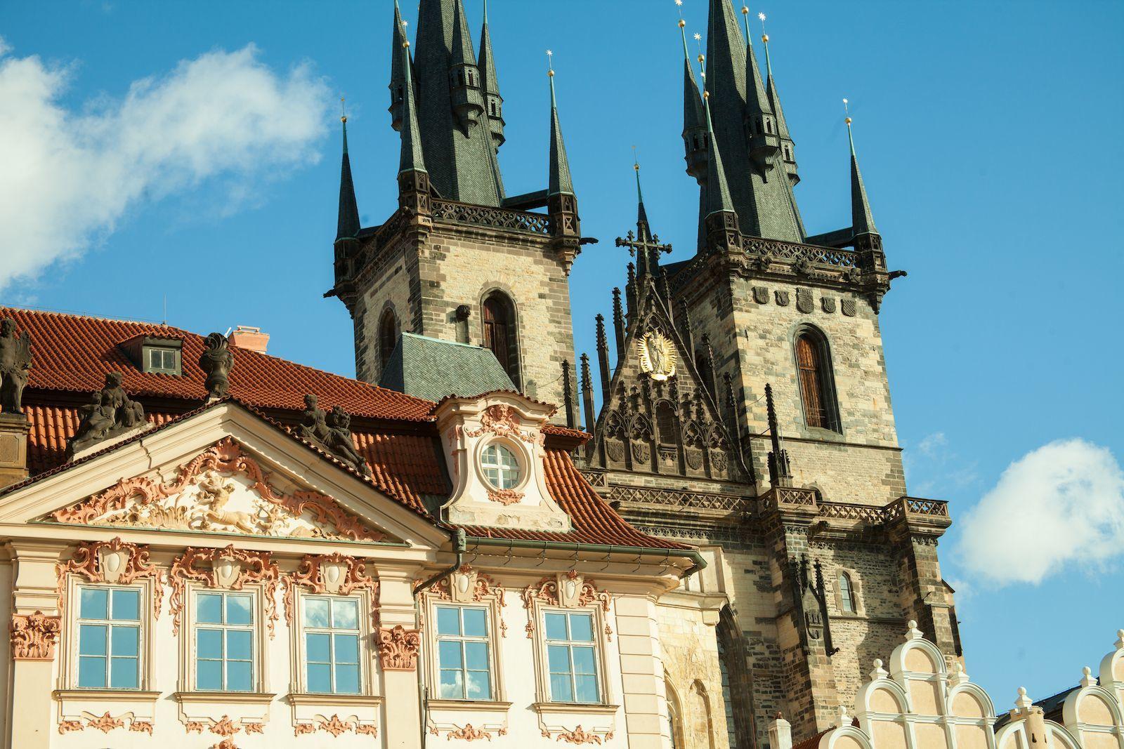 Old Town and Jewish Quarter Guided Tour in German