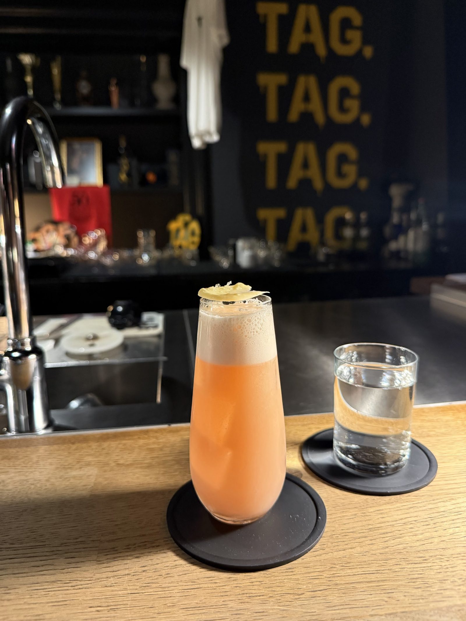 TAG | cocktail bar