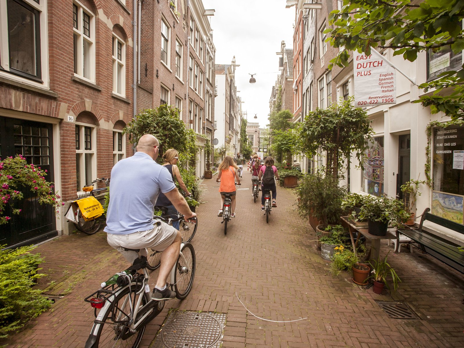 Hidden Gems & Highlights Guided Bike Tour