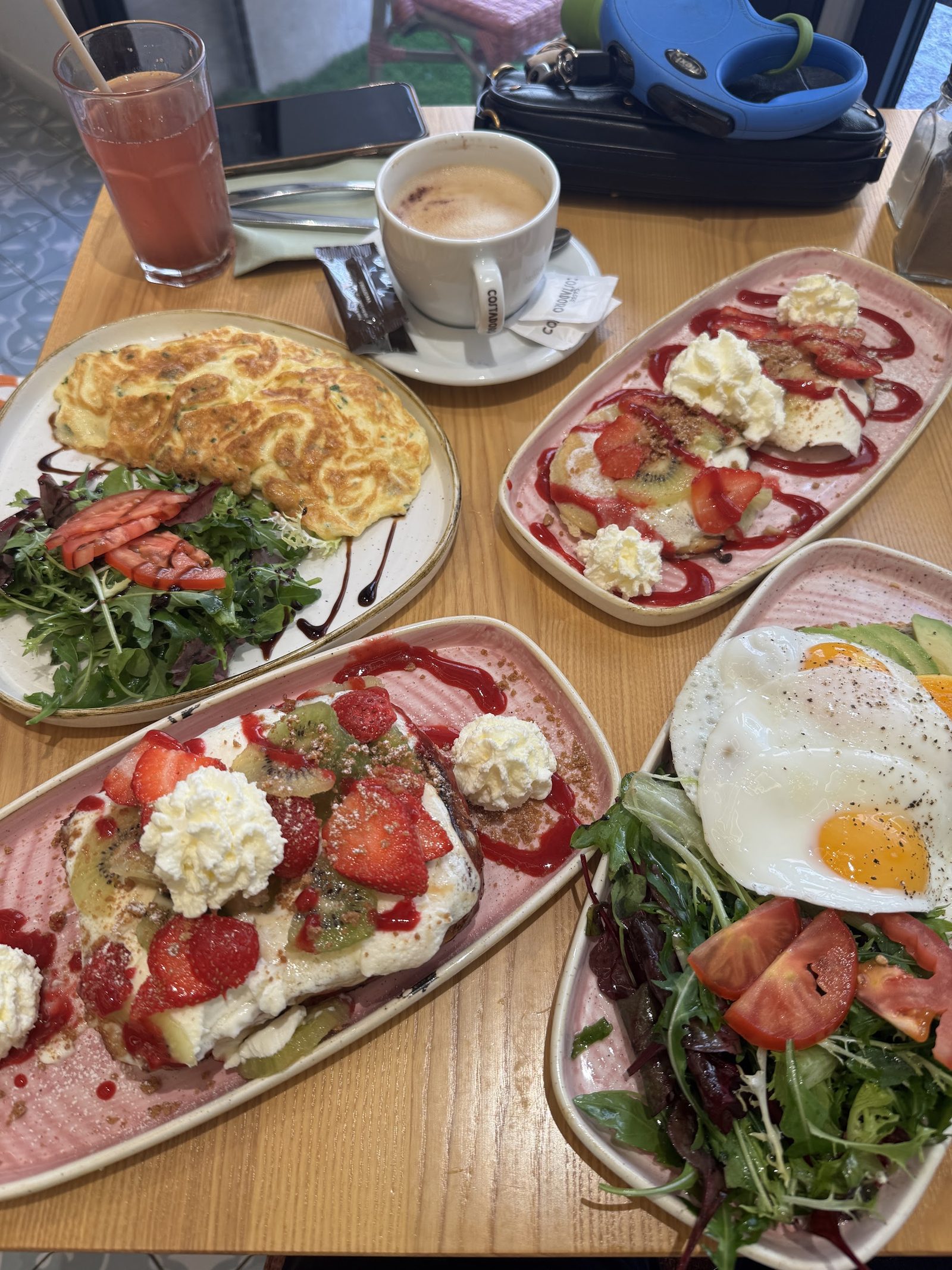Foodie Nice, Brunch & Coffee Shop