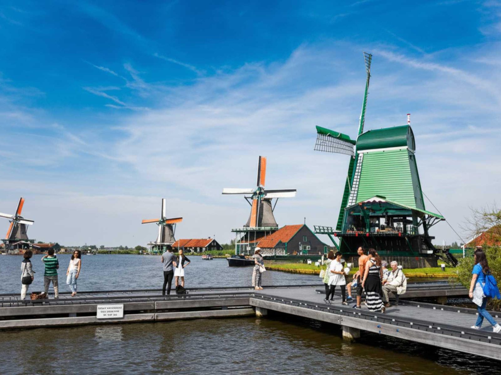 Zaanse Schans, Edam, Volendam & Marken Bus Tour