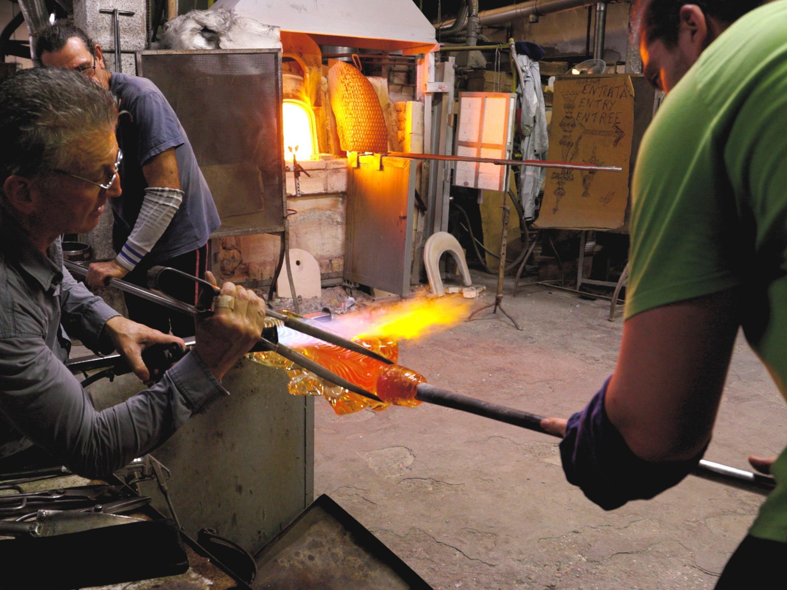 Murano: Glass Blowing Demonstration and Artistic Glass Gift