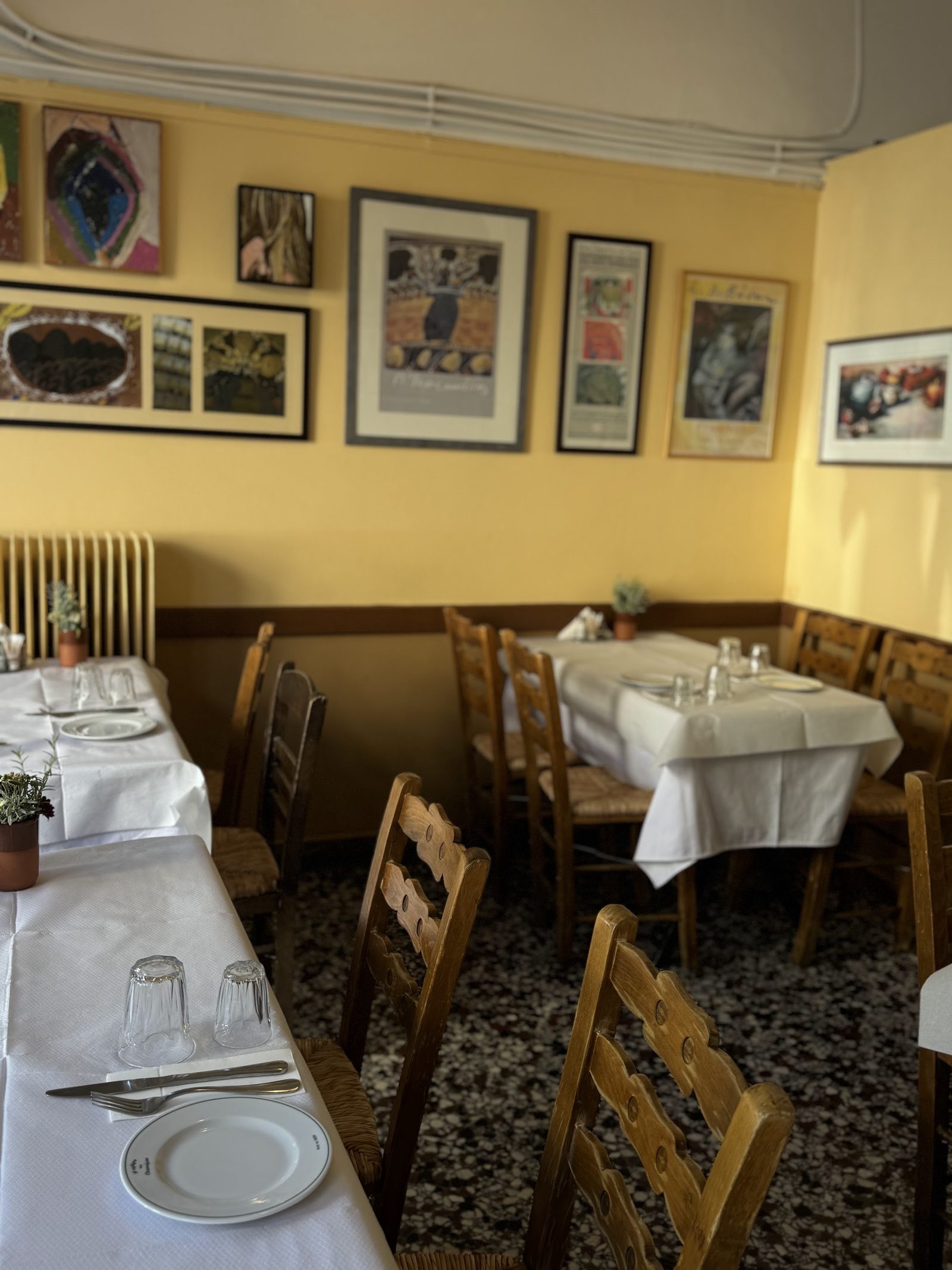 Oikonomou Tavern