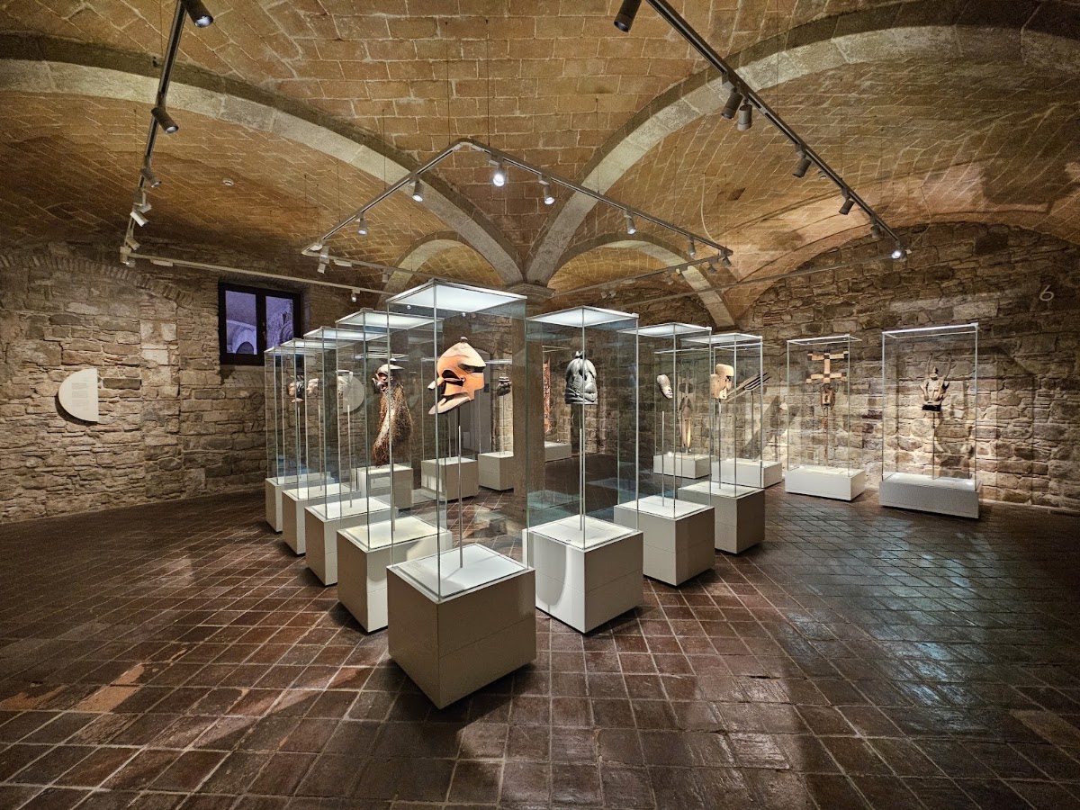 Museu Etnològic i de Cultures del Món (Seu Montcada)