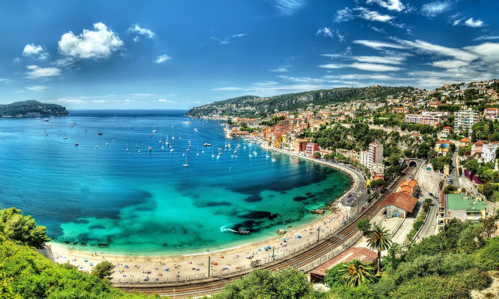 The Riviera from Nice to Menton: Between Pearls and Palm Trees
