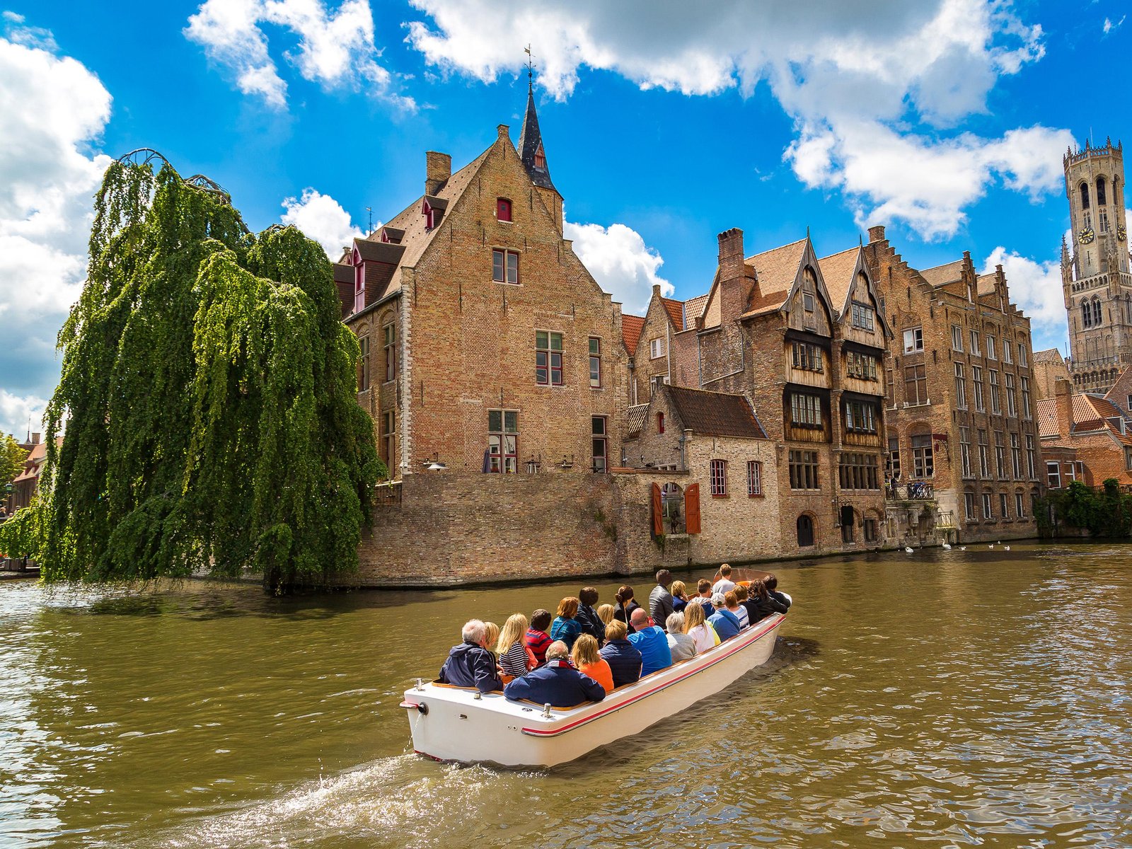 Bruges day trip with optional boat trip