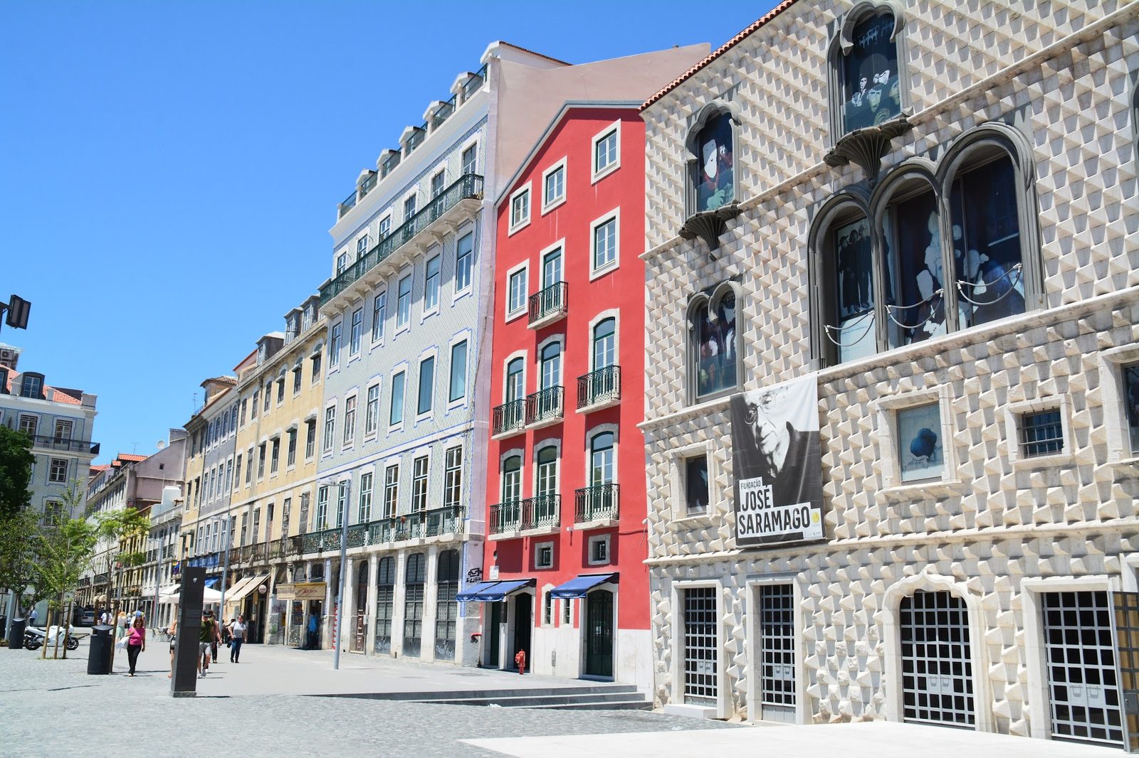 Casa dos Bicos / José Saramago Foundation