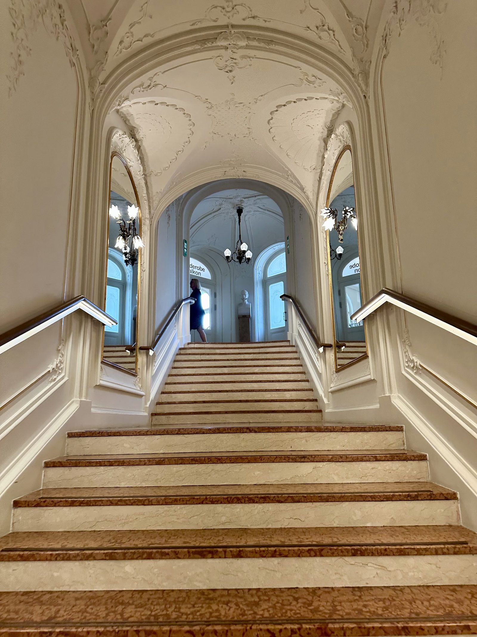 Volkstheater