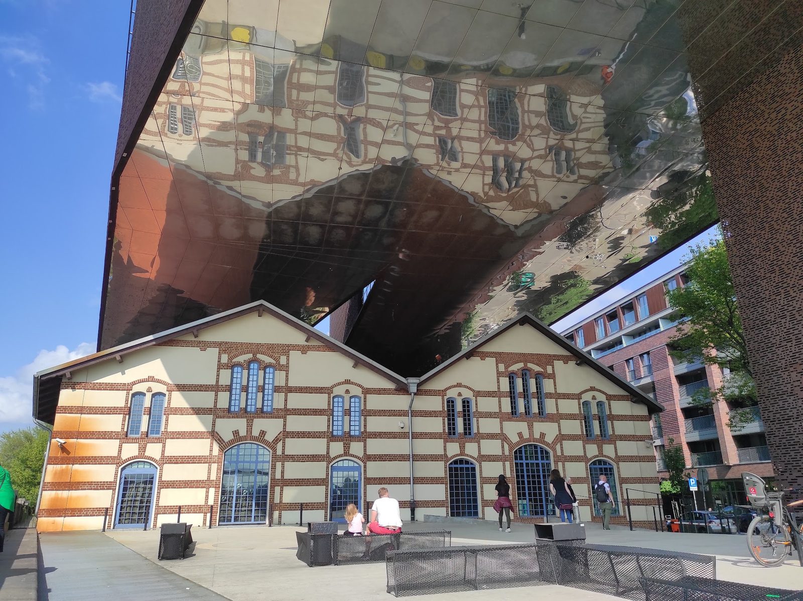 Tadeusz Kantor's Centre for Documentation Cricoteka