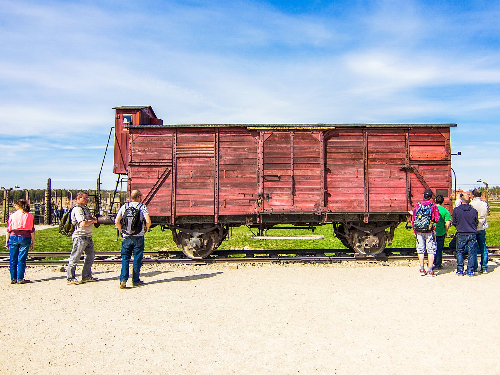 Auschwitz-Birkenau Tour with Transport
