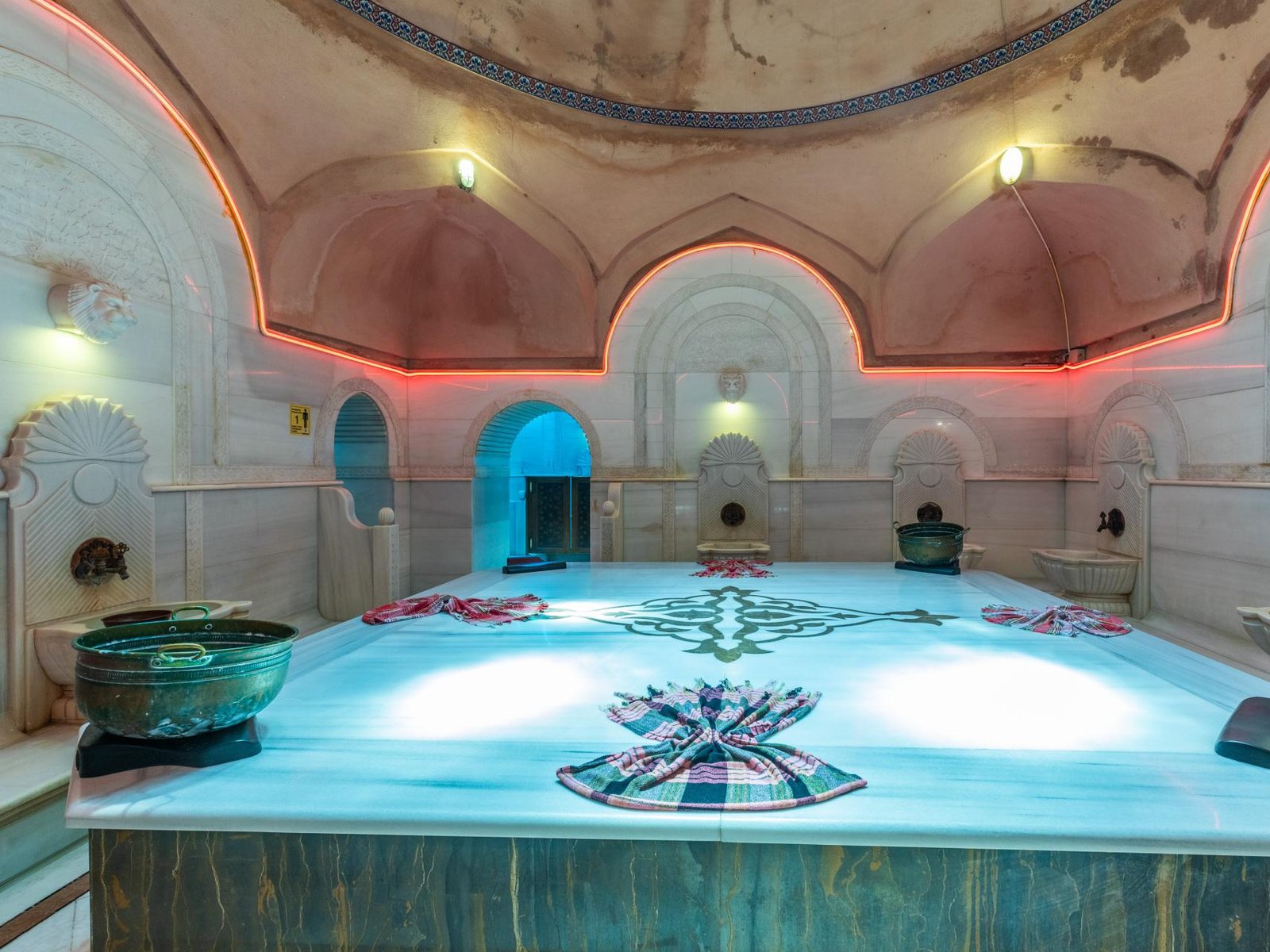 Acemoglu Historical Turkish Bath