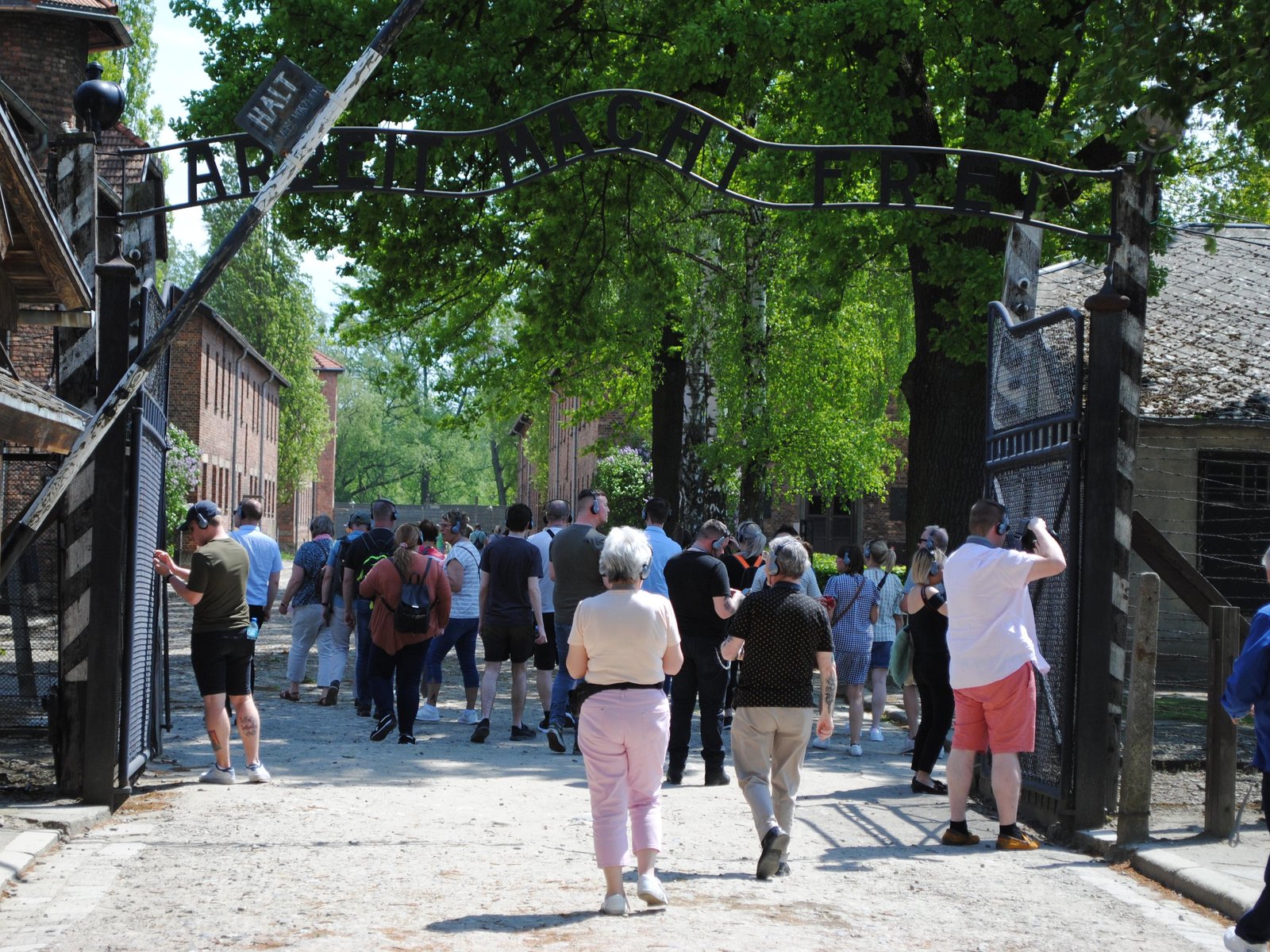 Auschwitz-Birkenau Live Guided Tour