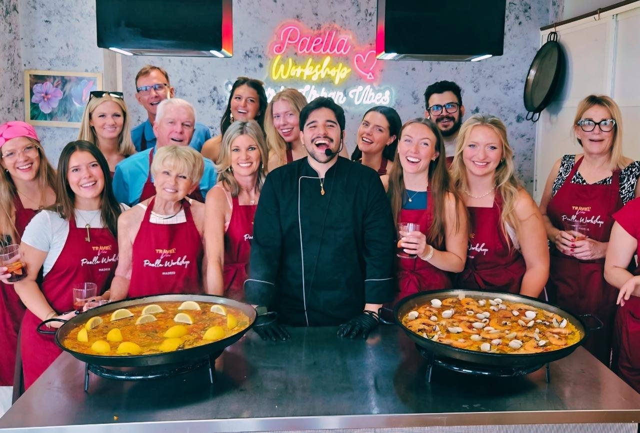Paella and Sangria Workshop in the City Center