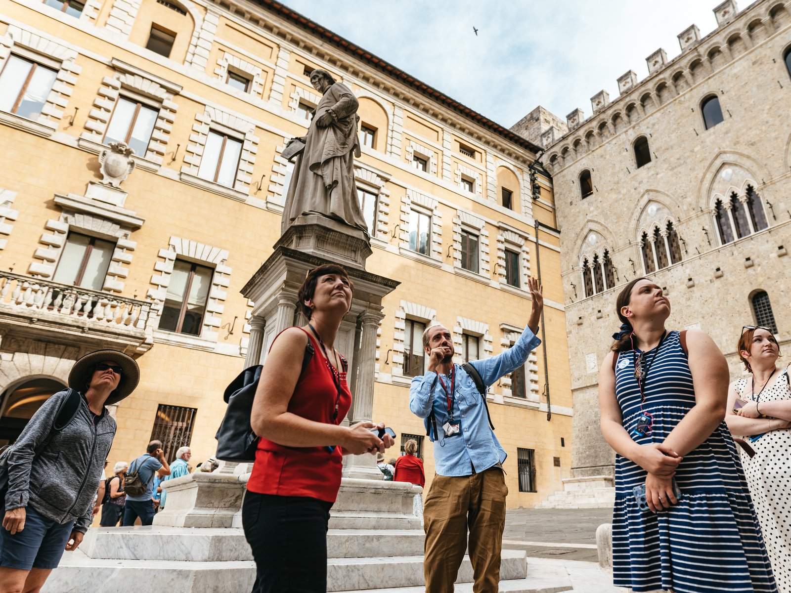 SMALL GROUP TOUR - Siena, San Gimignano & Chianti with lunch