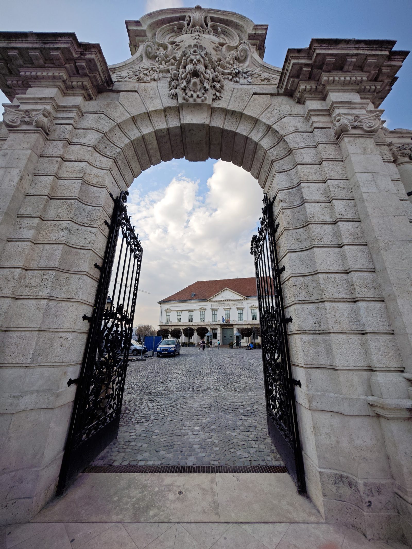 Sándor Palace