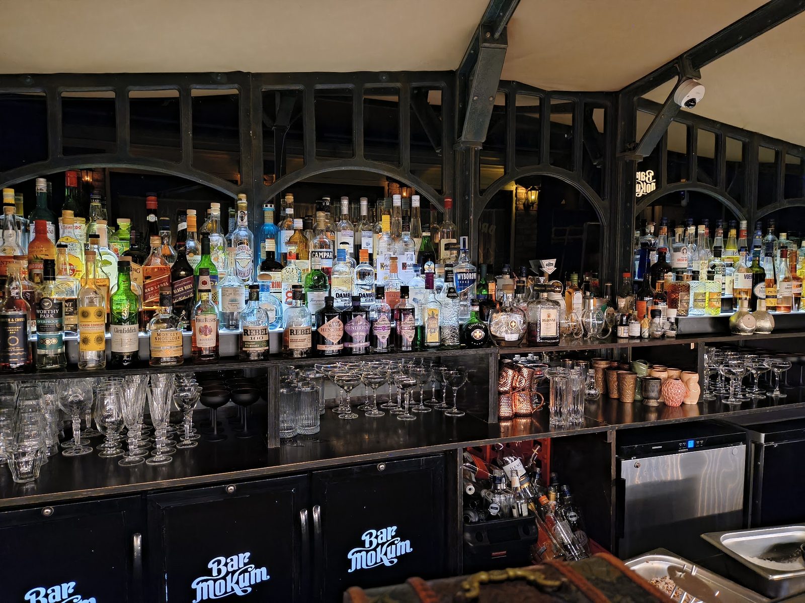 Bar Mokum