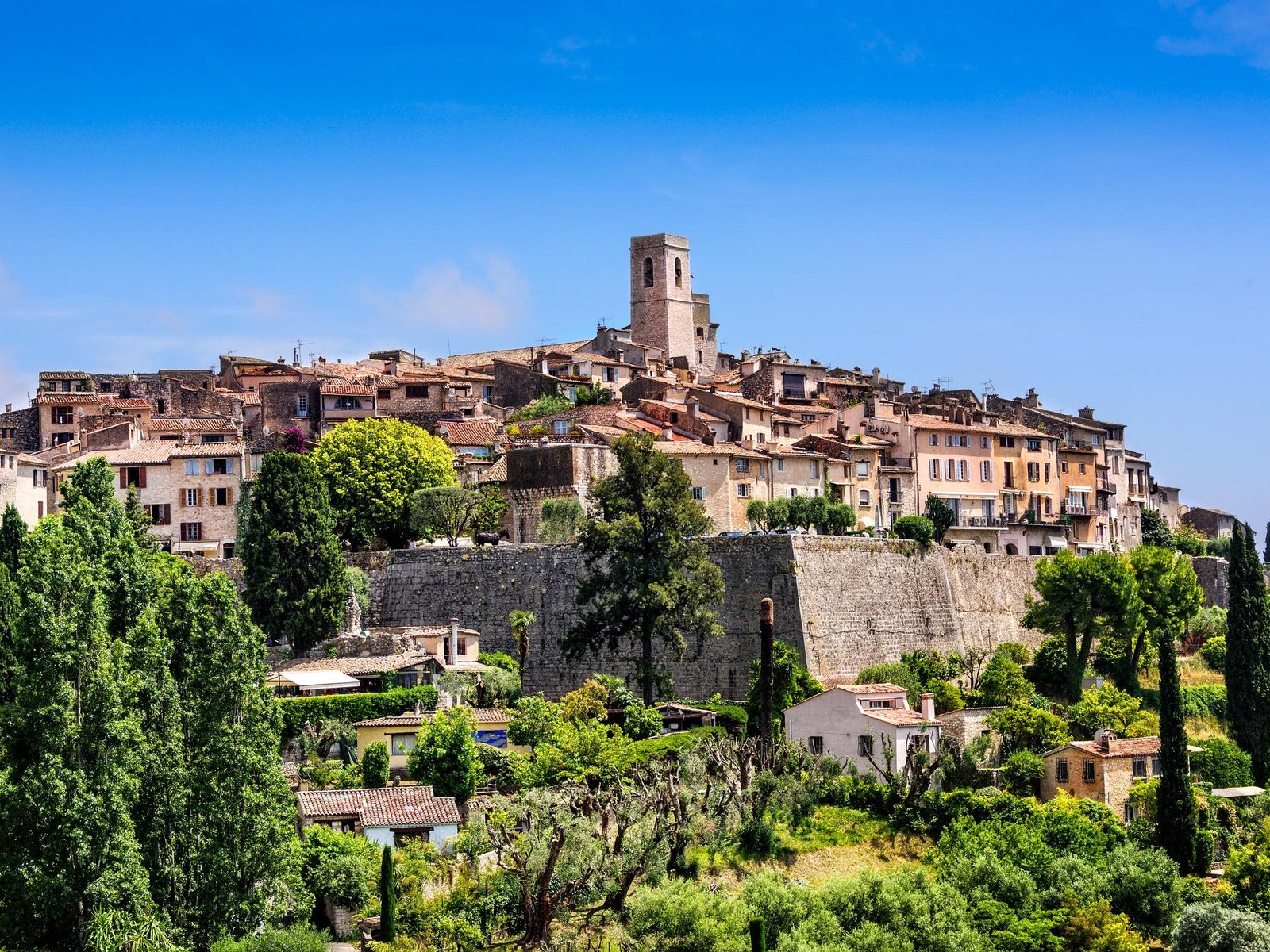 Half-Day Saint Paul de Vence and Wine Tasting Tour