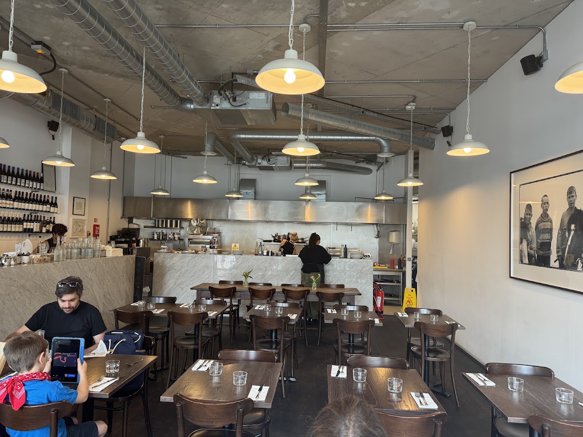 Cafe Cecilia