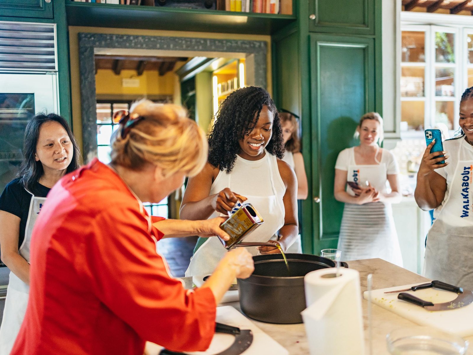 Pasta & Pesto Class with a View, Tiramisù & opt. Market Tour