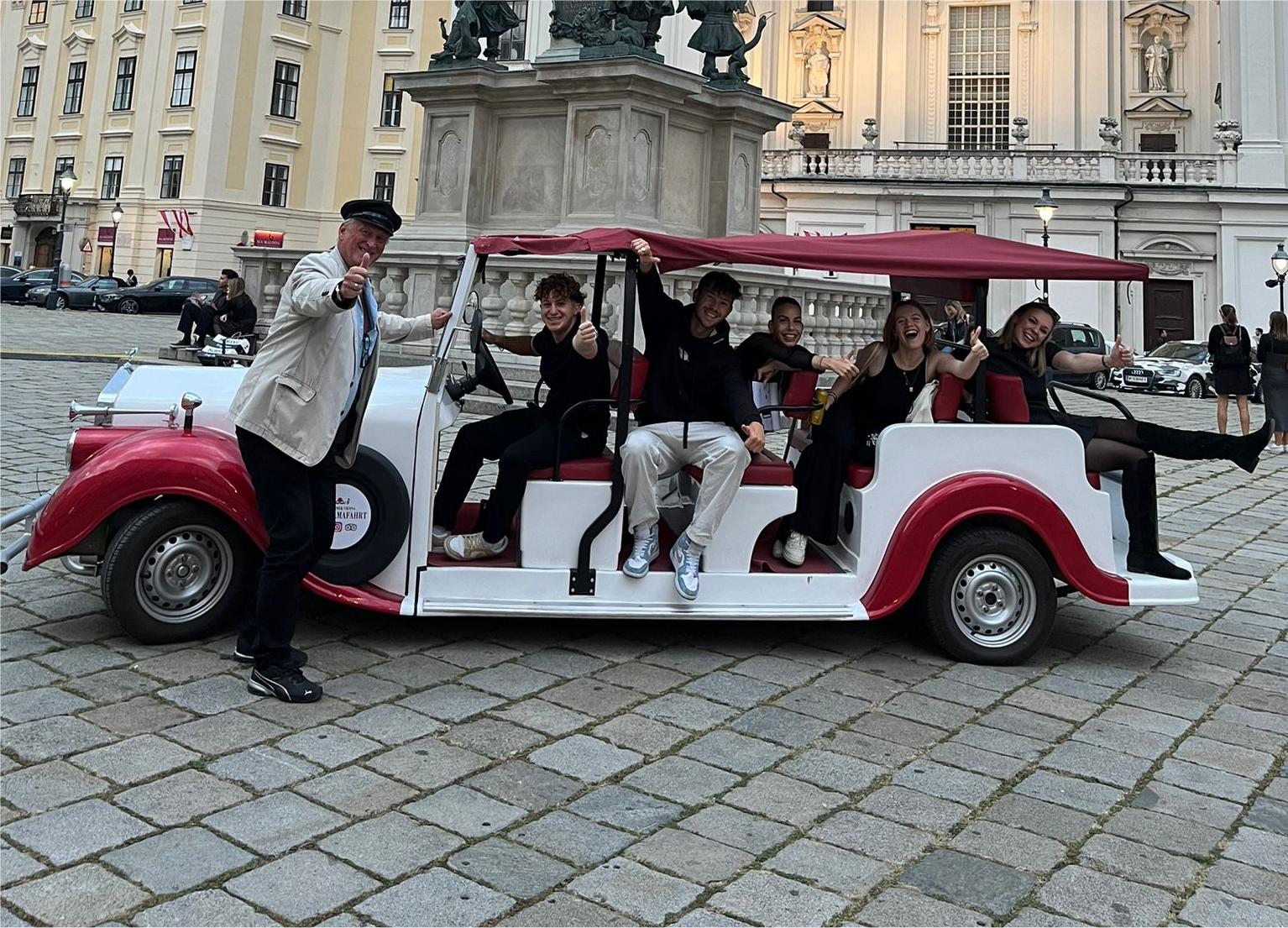 Old Town Sightseeing Tour in a Vintage-Style E-Car