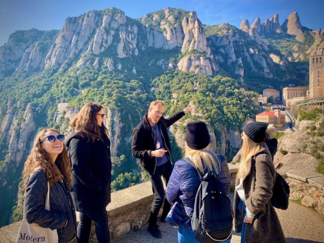 Montserrat Tour, Transfers & Basilica Entry