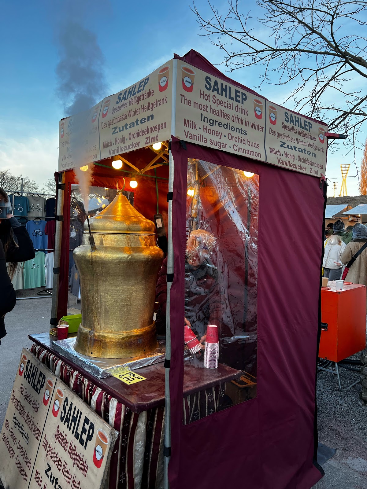 Mauerpark Flohmarkt
