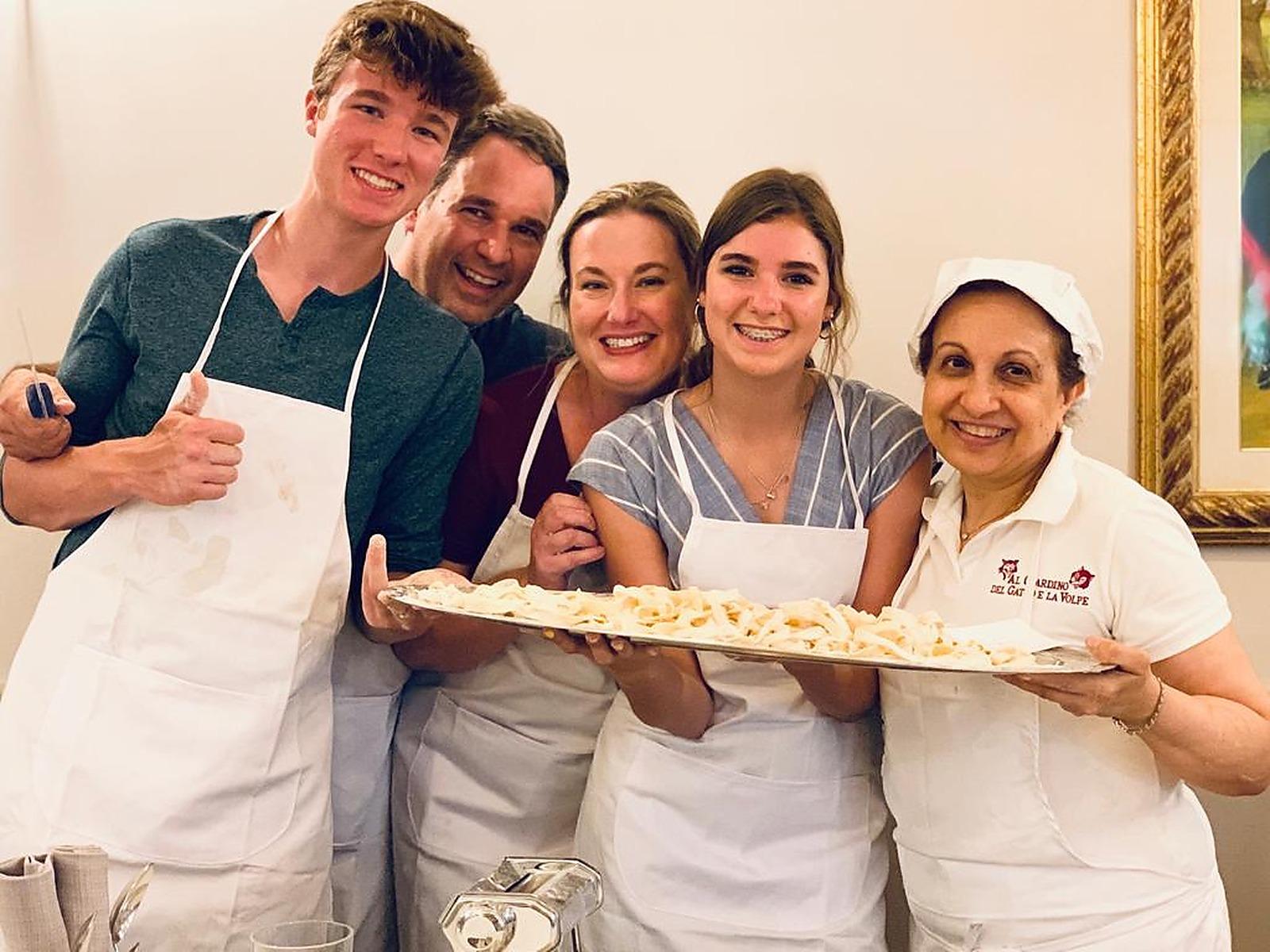 Pasta and Tiramisu Cooking Class with Wine