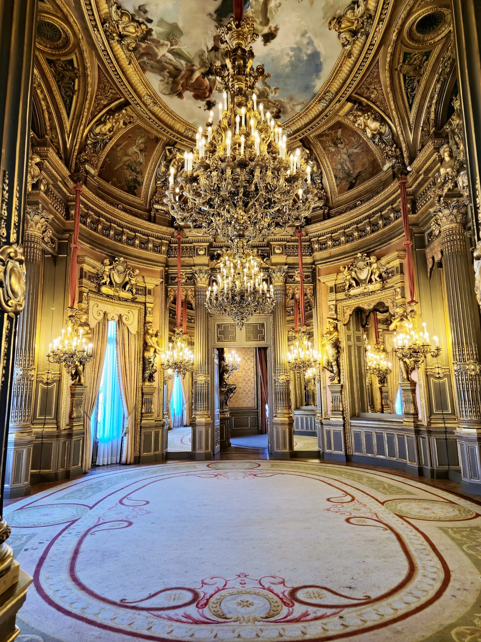 Linares Palace