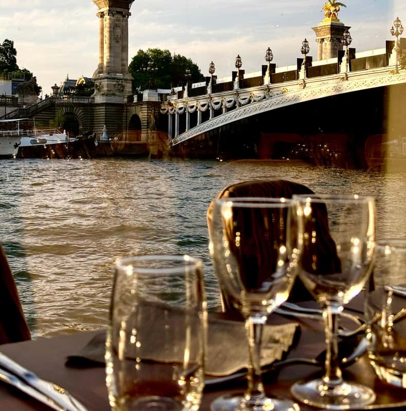 Dinner on the Seine - 3-course bistronomic meal
