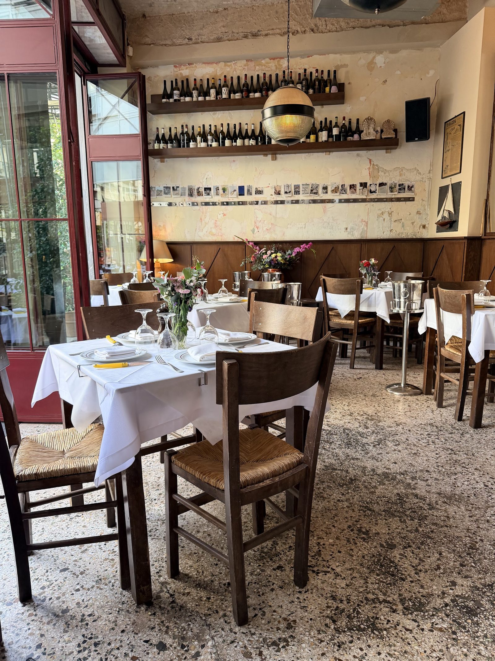 Manári Taverna