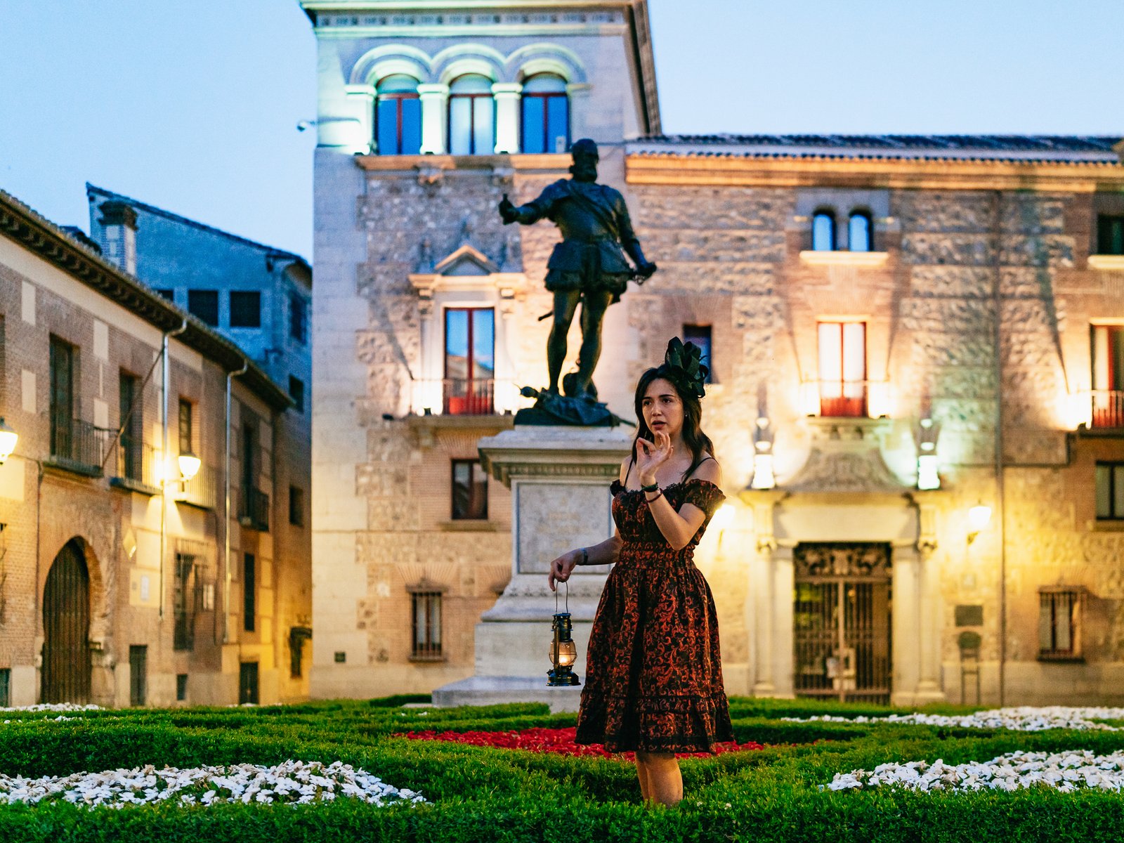 Spanish Inquisition and Legends Evening Walking Tour