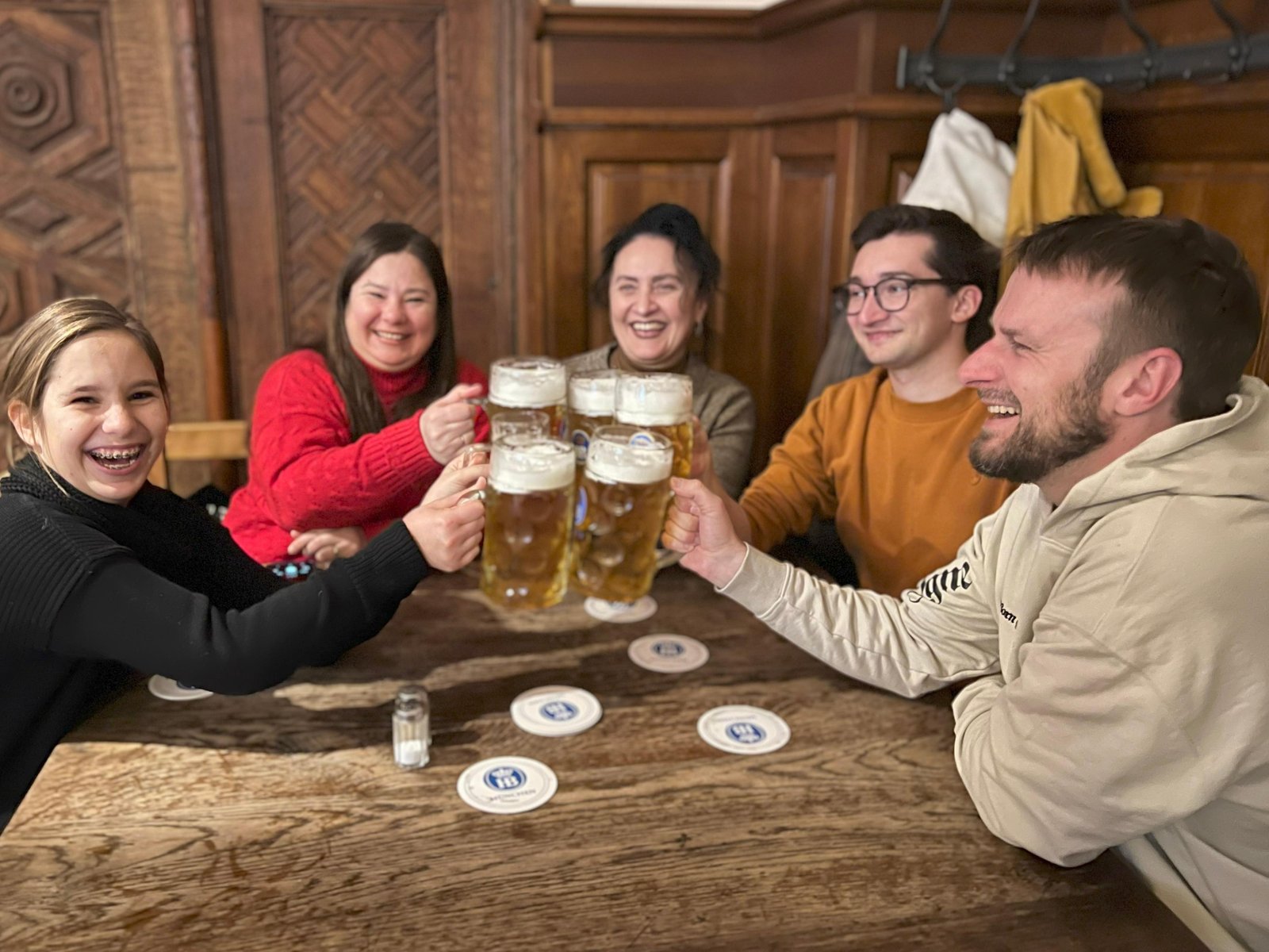 Old Town Food Tour with 10+ Tastings, Beer & Pretzel