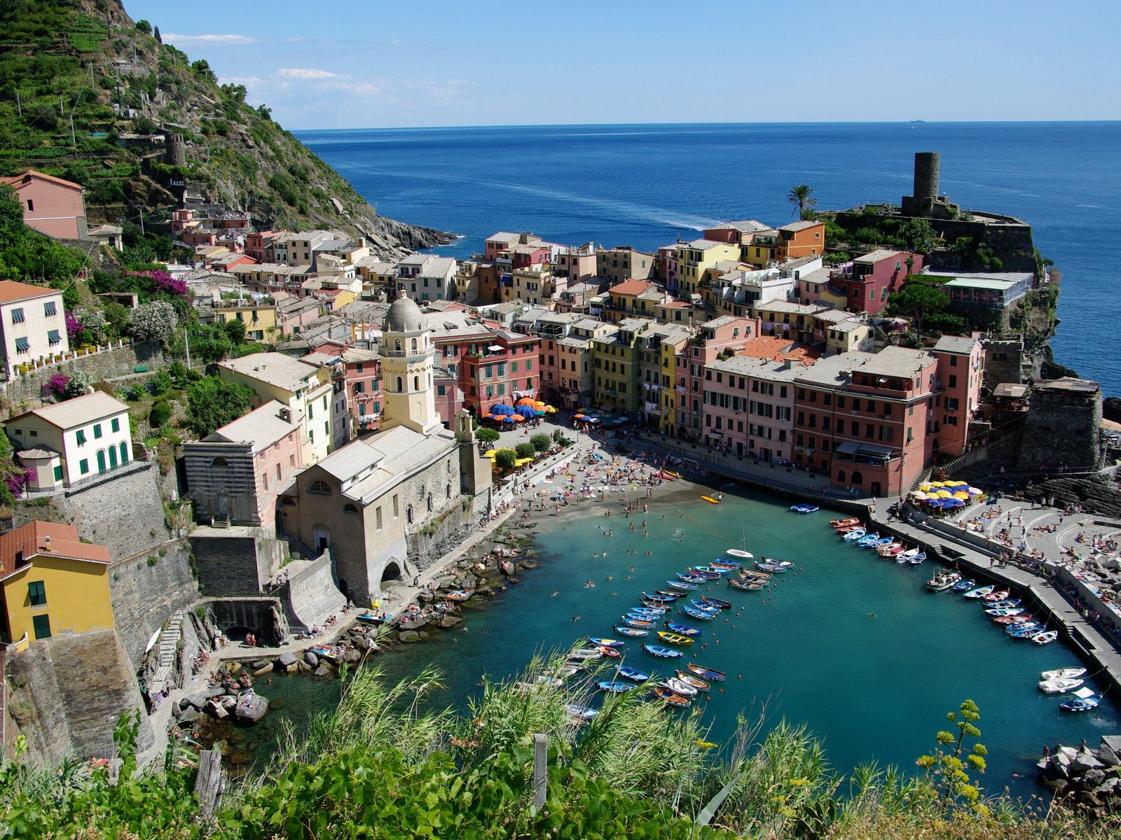 Cinque Terre Day Trip with Optional Hiking or Pisa